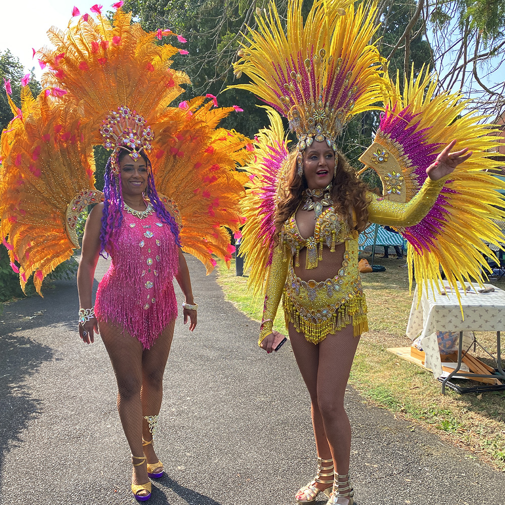 Fabulous Carnival Dancers at Pippfest 2024